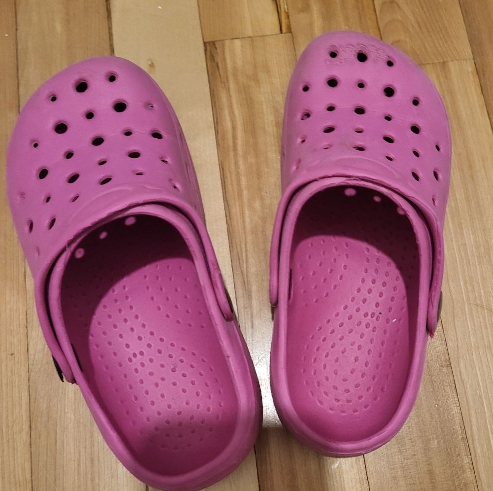 **FREE with any purchase!** Croc Type Shoes